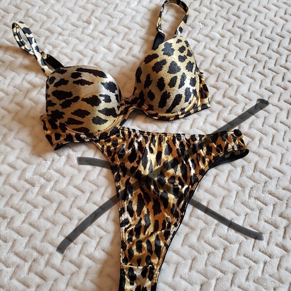 VICTORIA’S SECRET Vintage Satin-Look Bra - Picture 1 of 3